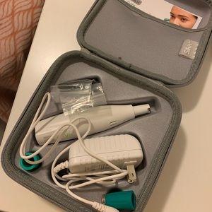 slikn ReVit Microdermabrasion Device（with box）